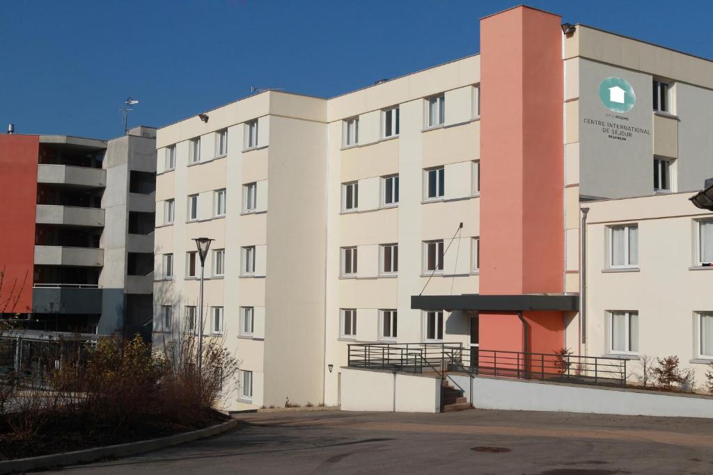 Ethic Etapes Cis De Besancon Aparthotel Exterior photo