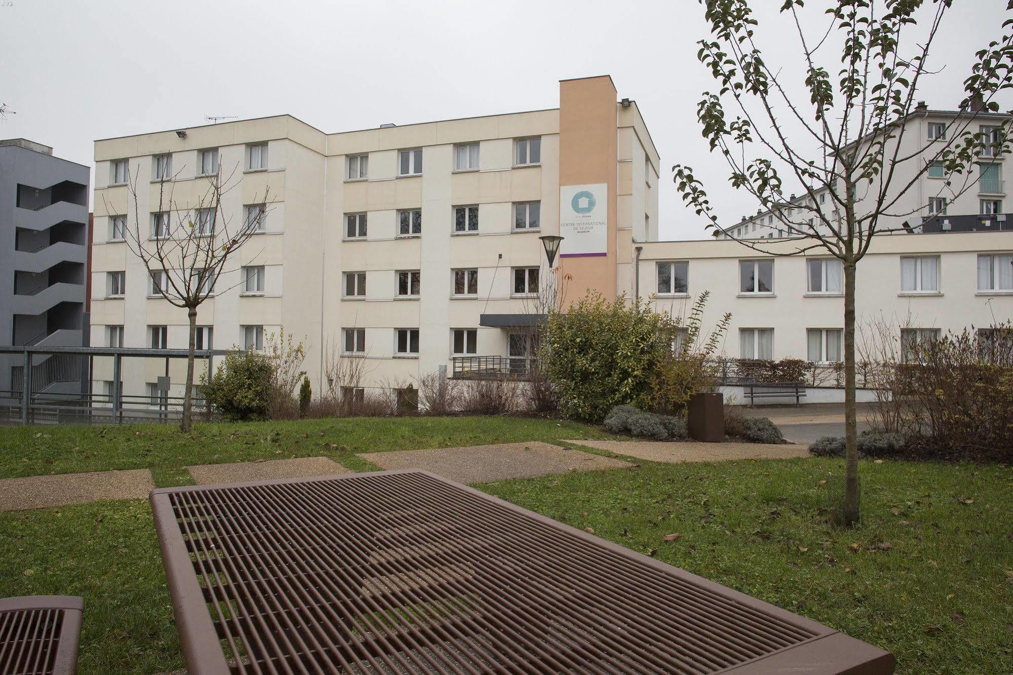 Ethic Etapes Cis De Besancon Aparthotel Exterior photo